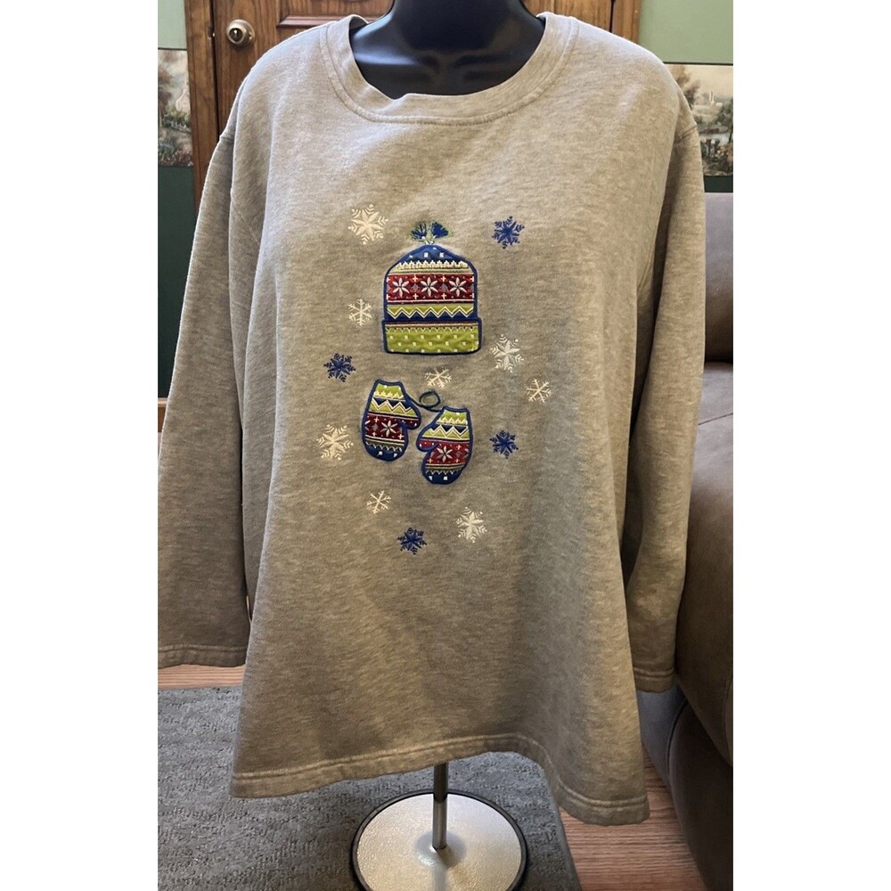 Vintage Women’s All American Comfort Sweatshirt Gray Embroidered  Hat Mittens